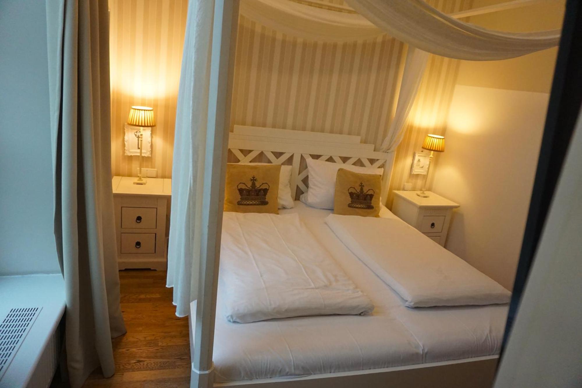 Hotel Bucheneck Linz am Rhein Eksteriør billede